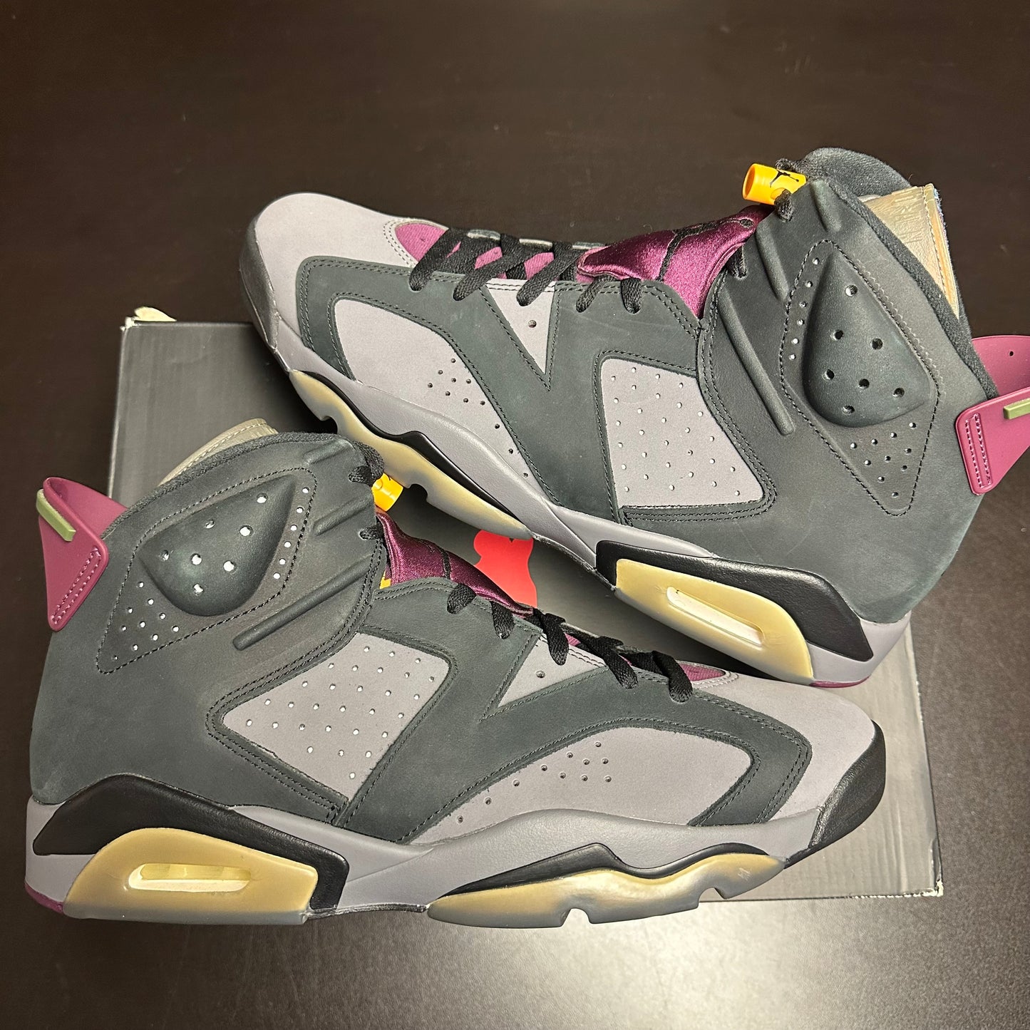 Jordan 6 Retro Bordeaux