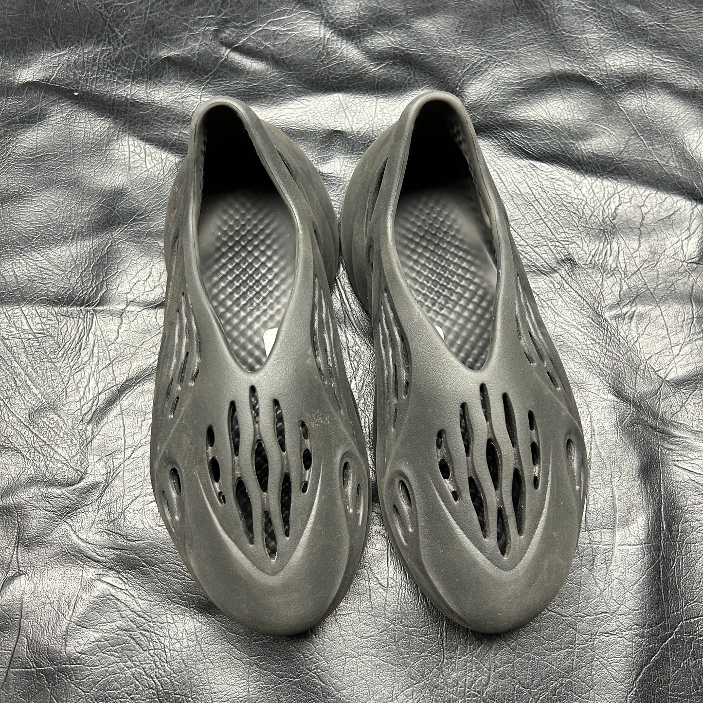 Yeezy Foam Runner Onyx (Pre-Owned)
