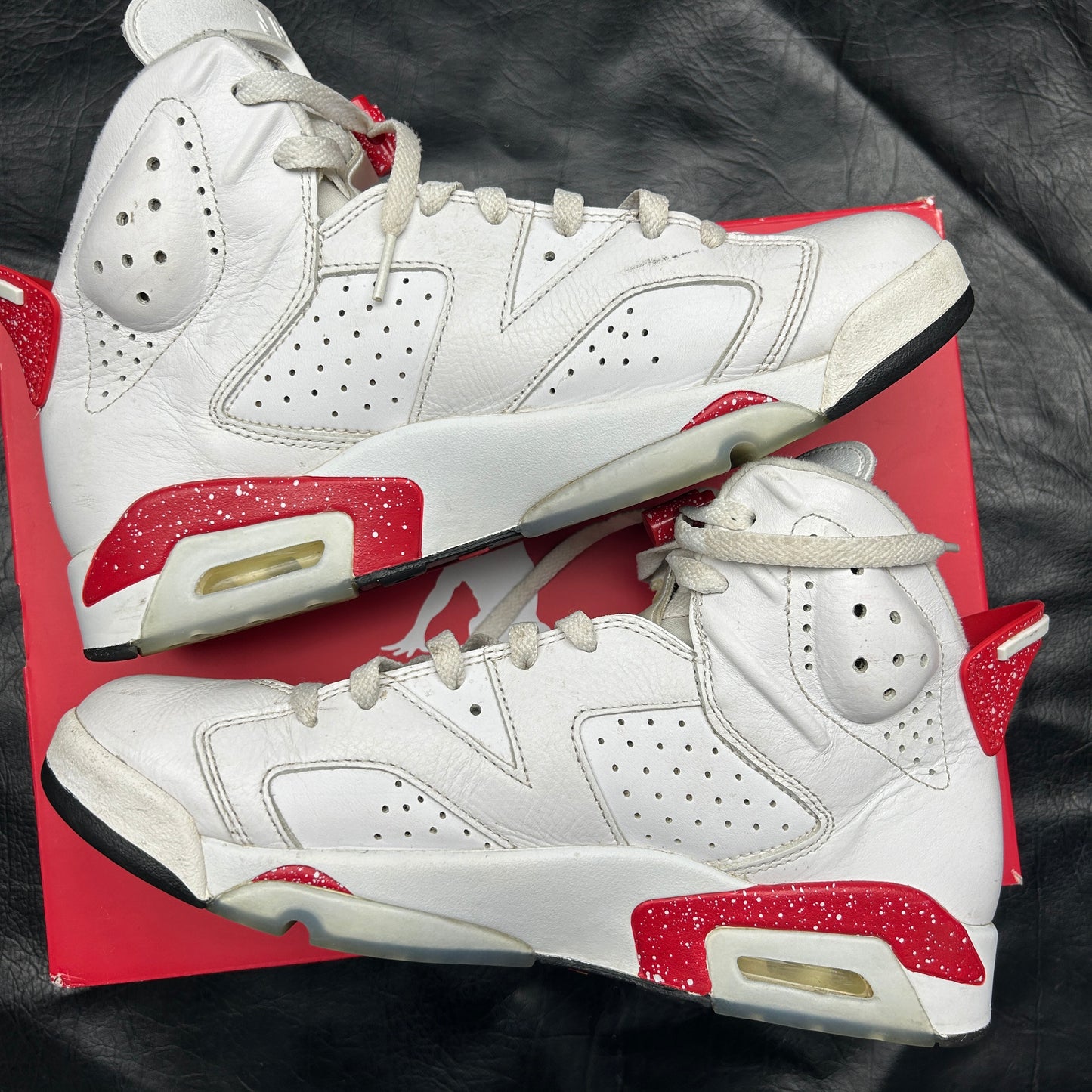 Jordan 6 Retro Red Oreo (Pre-Owned) (10)