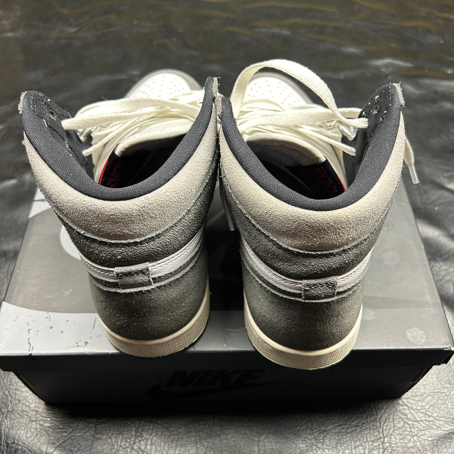 Jordan 1 Retro Washed Black (Pre-Owned) (8)