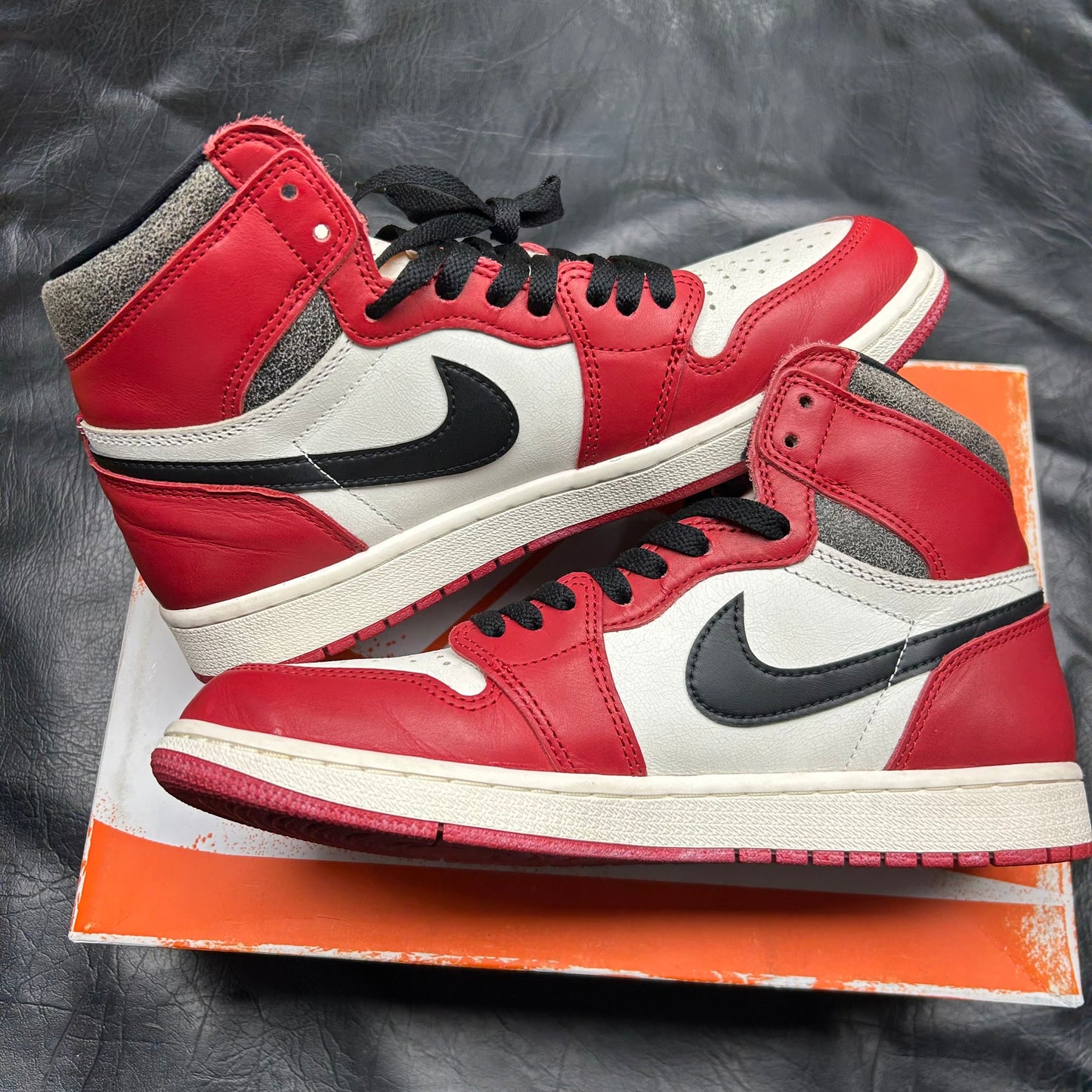 Jordan 1 Retro Lost and Found (Pre-Owned) (9)