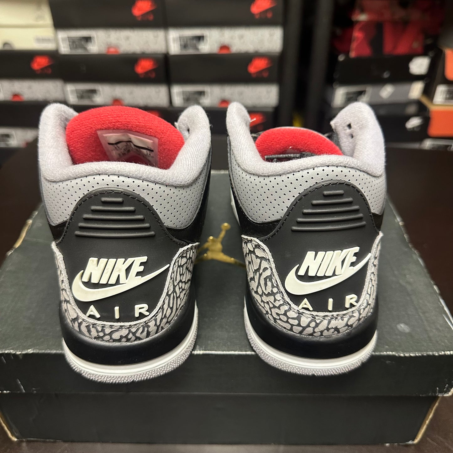 Jordan 3 Retro Black Cement (Pre-Owned) (6)