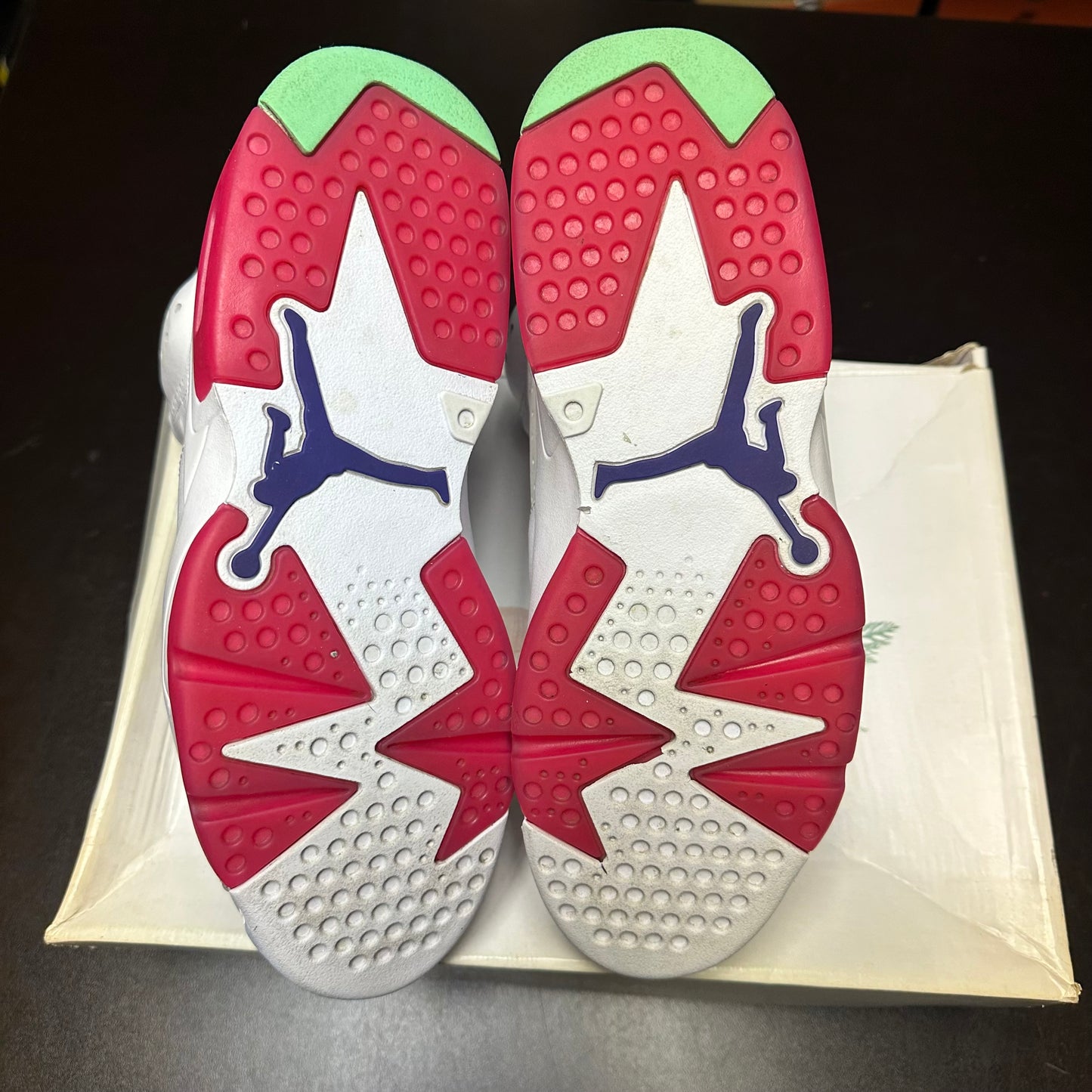 Jordan 6 Retro Hare (Pre-Owned) (9.5)