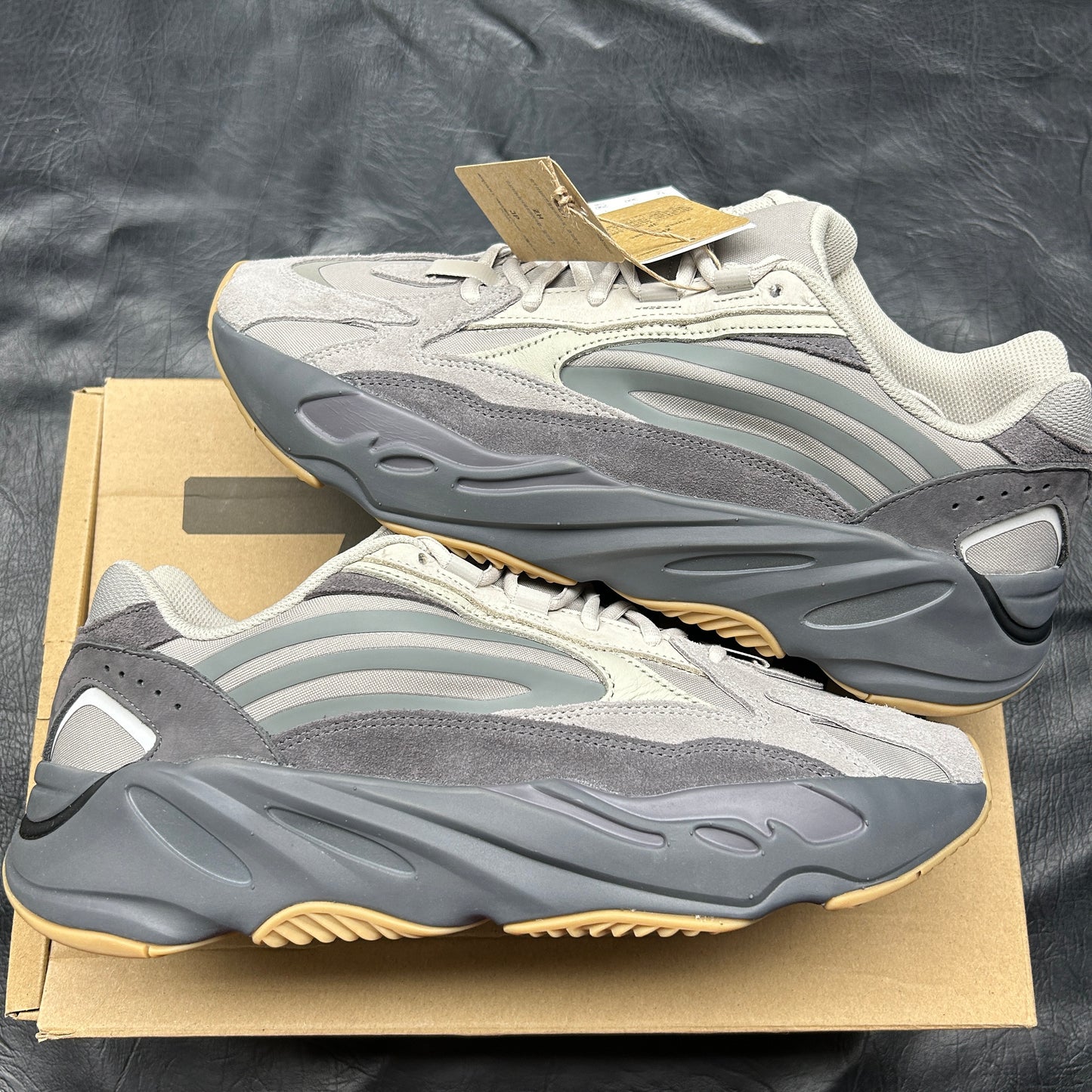 Yeezy 700 V2 Tephra