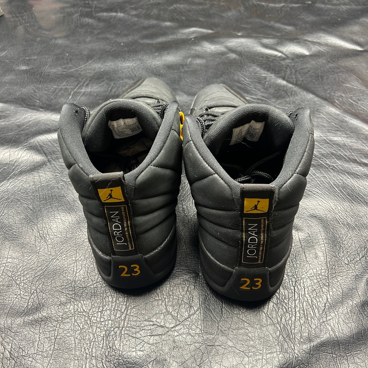 Jordan 12 Retro Black Taxi (Pre-Owned) Size 11