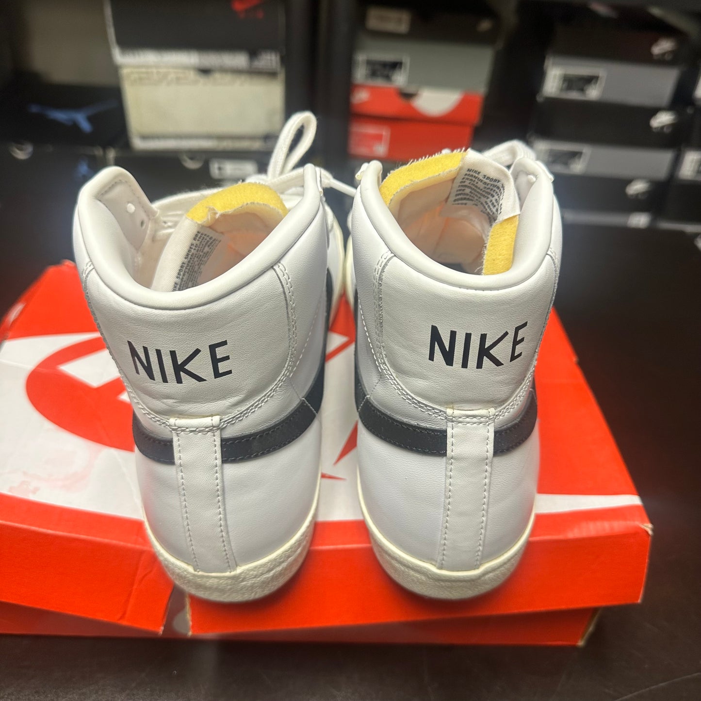 Nike Blazer Mid 77 White Black (Pre-Owned) (11) *REPLACEMENT BOX*