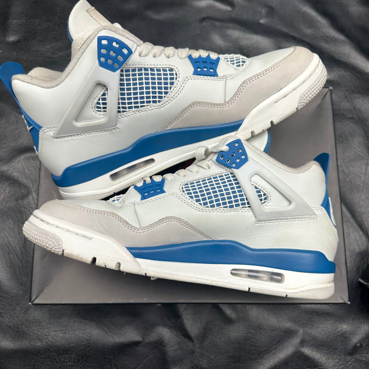 Jordan 4 Retro Military Blue (Pre-Owned) (9)