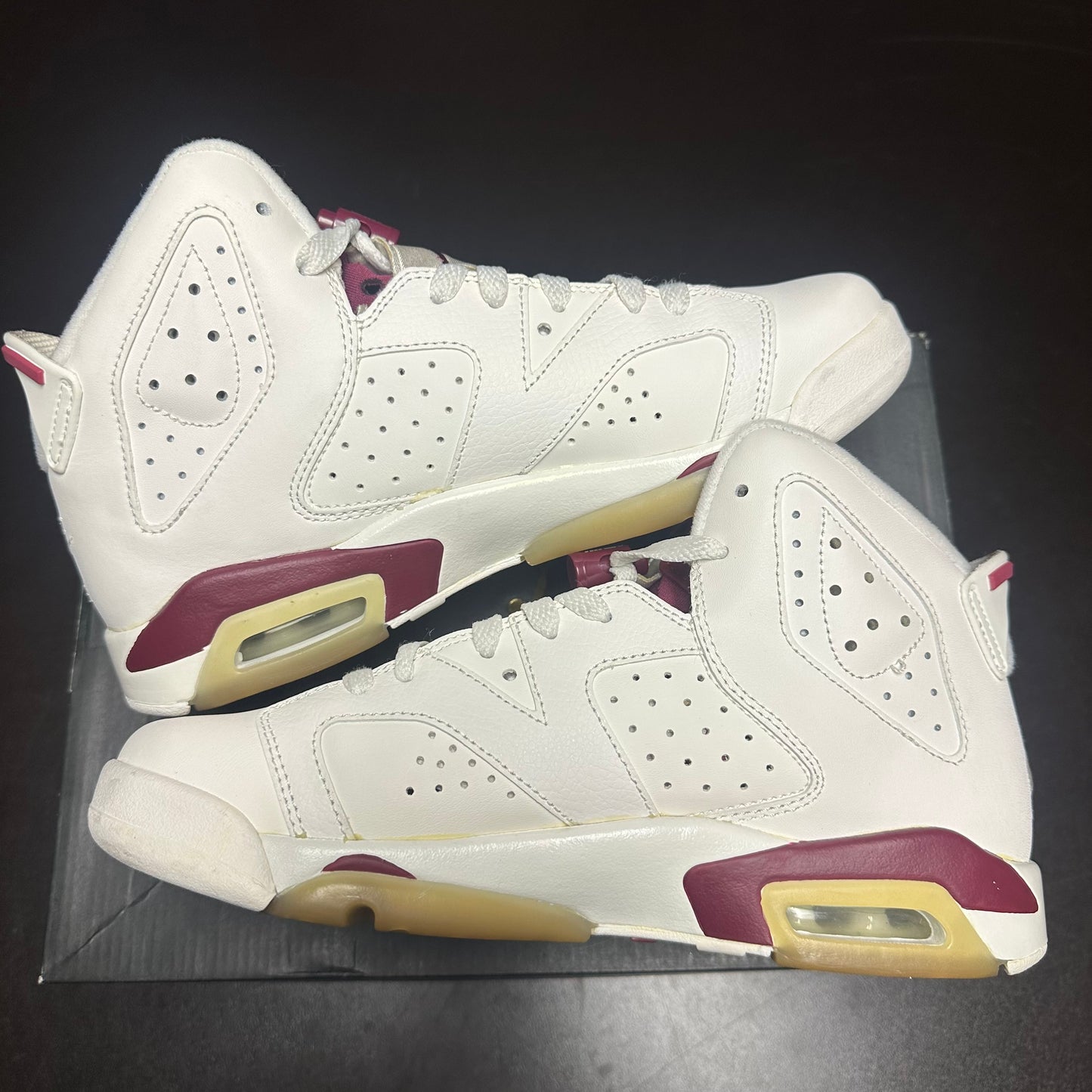 Jordan 6 Retro Maroon (GS) (Pre-Owned) (6.5Y)