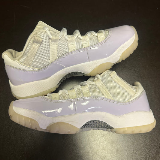 Jordan 11 Retro Low Pure Violet (W) (Pre-Owned) (8W) *NO BOX*