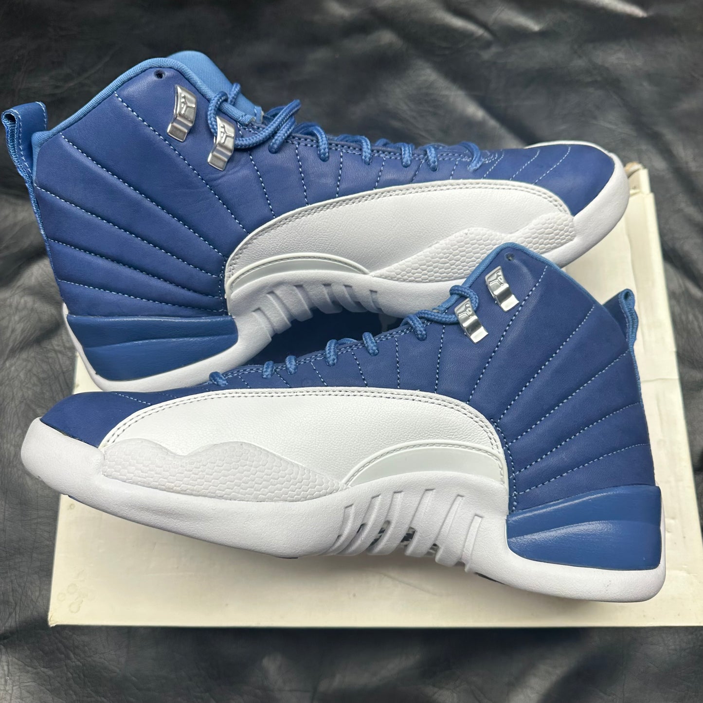 Jordan 12 Retro Indigo (Tried On) (10)