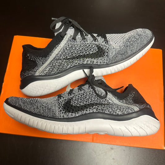 Nike Free Run Flyknit 2018 (Pre-Owned) (10.5) *REPLACEMENT BOX*