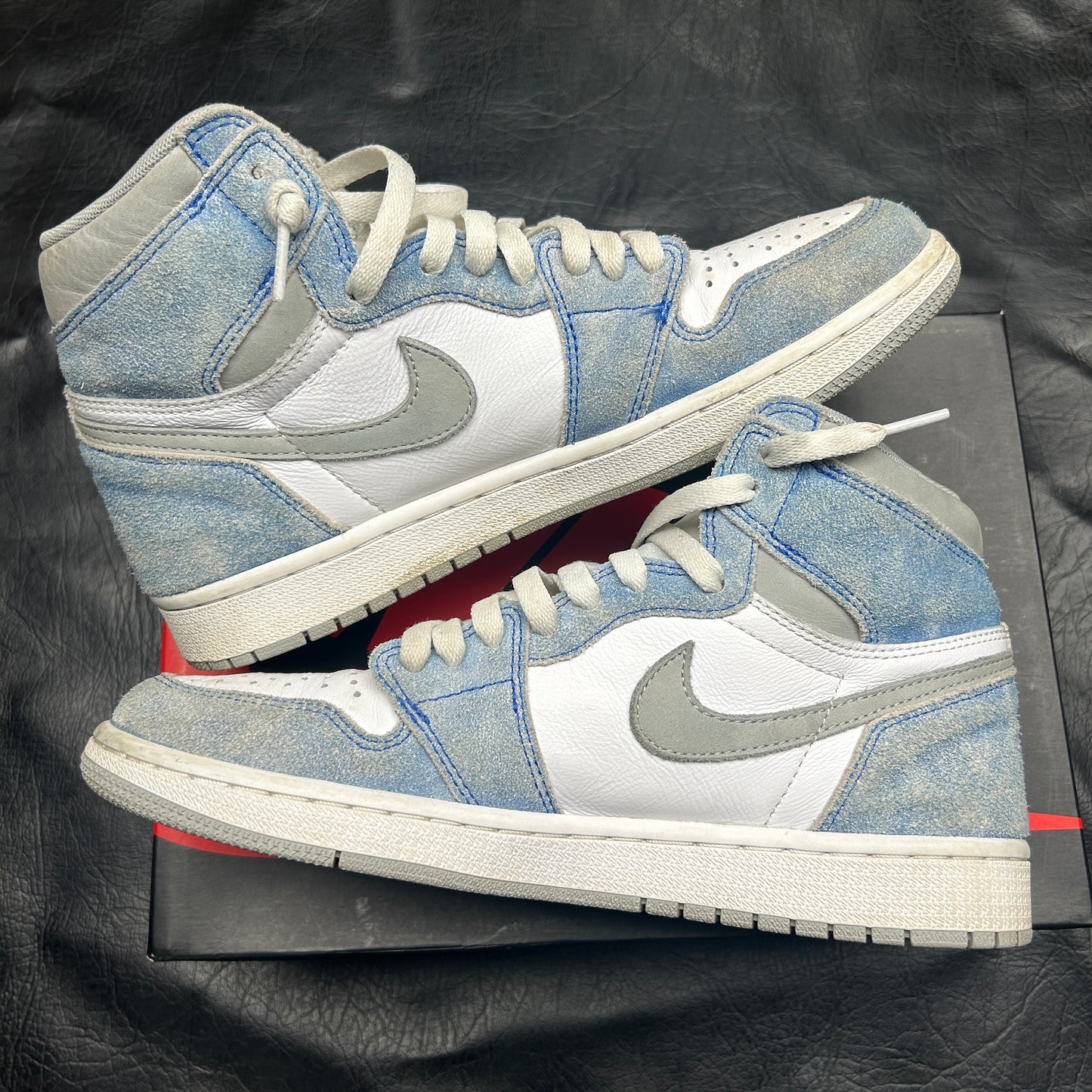 Jordan 1 Retro Hyper Royal (Pre-Owned) (8.5)