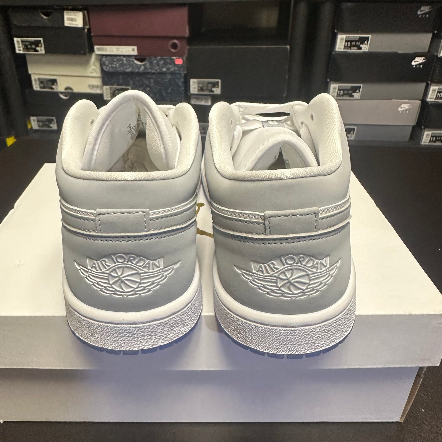 Jordan 1 Low Wolf Grey (W)