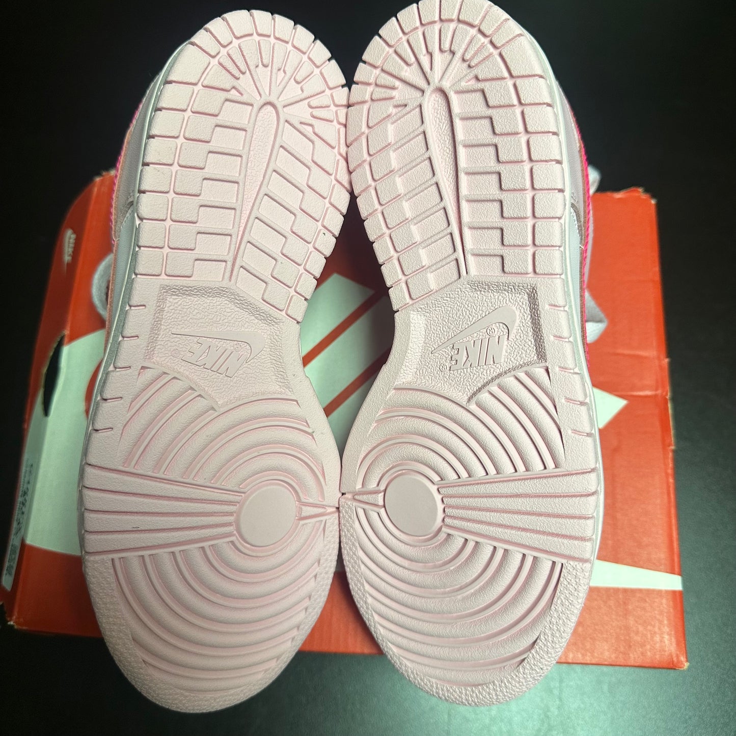 Nike Dunk Low Triple Pink (GS)