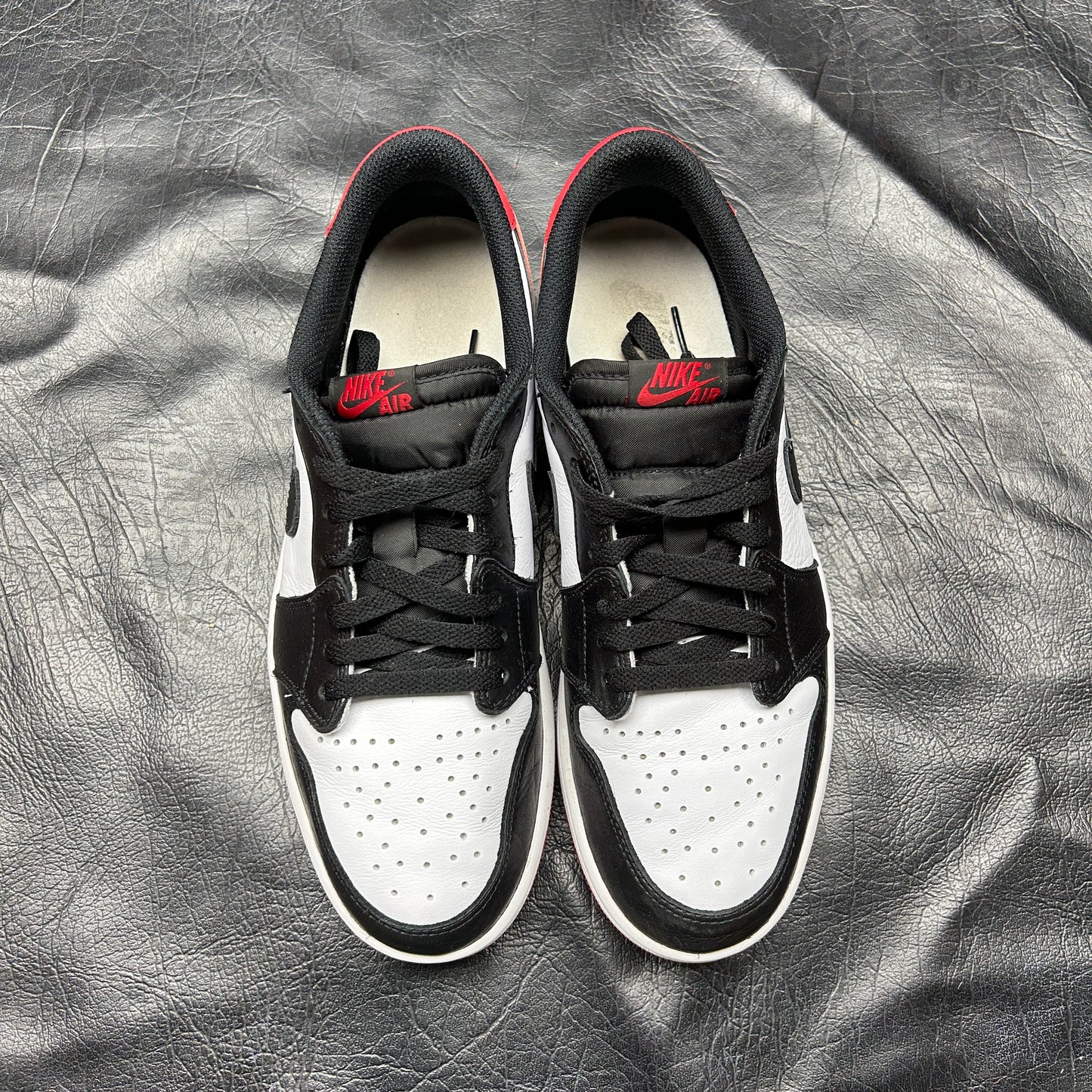 Jordan 1 Retro Low Black Toe (Pre-Owned)