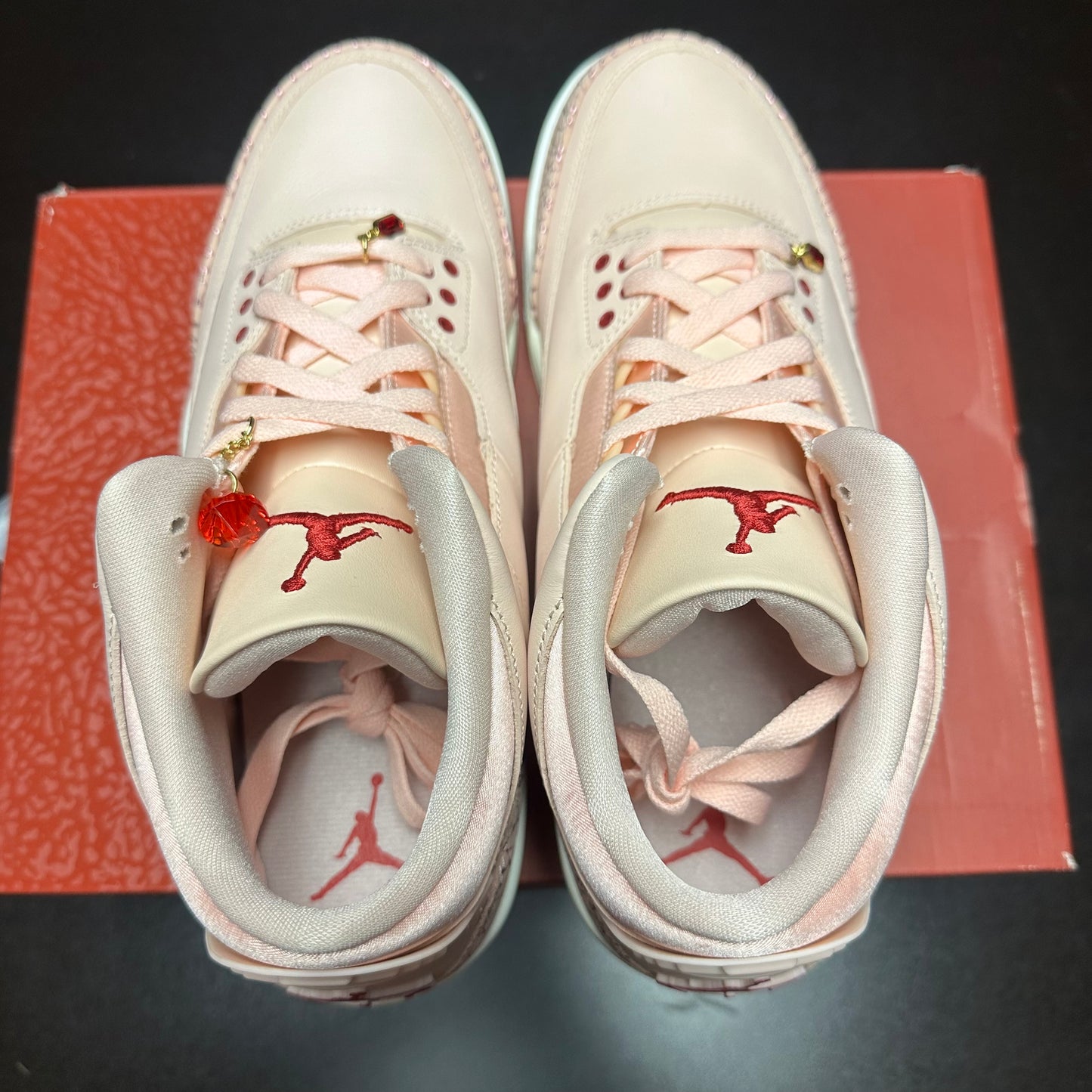 Jordan 3 Retro Treat Yourself W