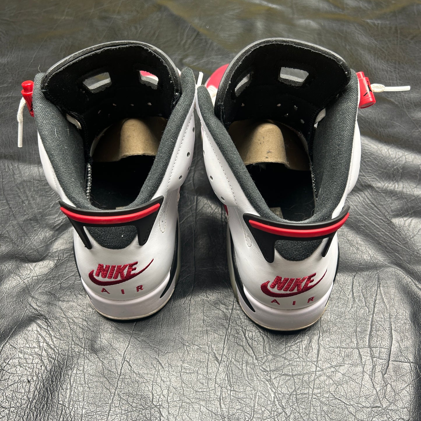 Jordan 6 Retro Carmine (2021) (Pre-Owned) Size 11.5