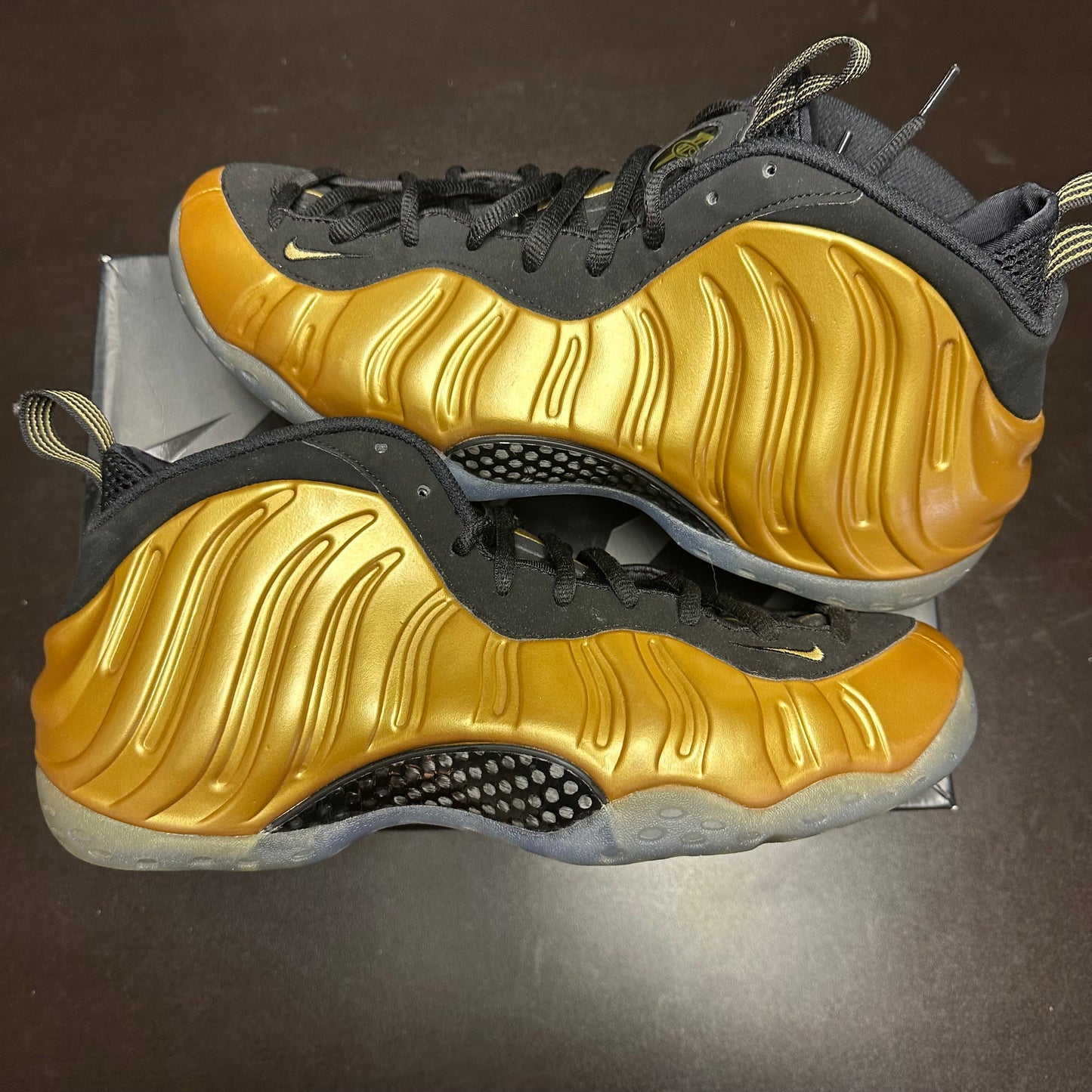 Nike Air Foamposite One Metallic Gold (Pre-Owned) (13)