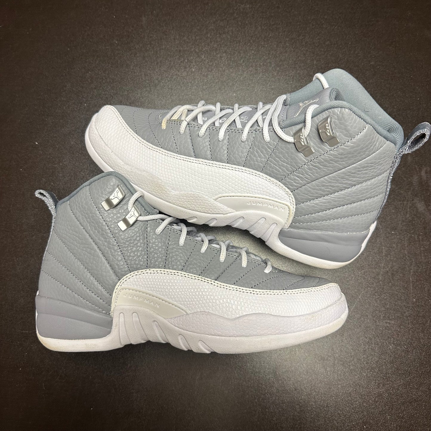 Jordan 12 Retro Stealth (Pre-Owned) (5.5Y) *NO BOX*