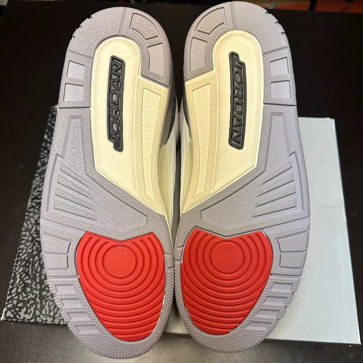 Jordan 3 Retro Cement Grey