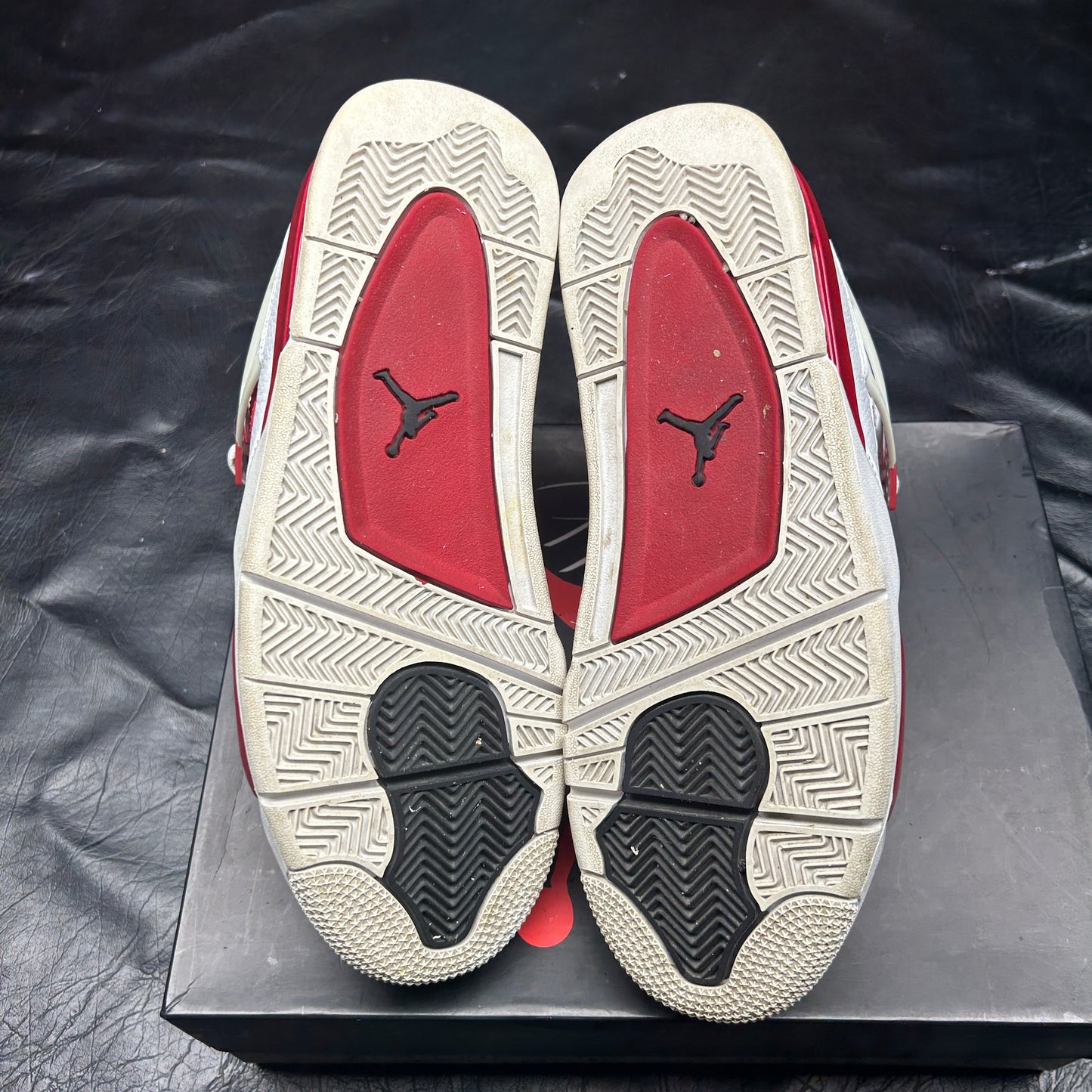 Jordan 4 Retro Alternate 89 (Pre-Owned) Size 11