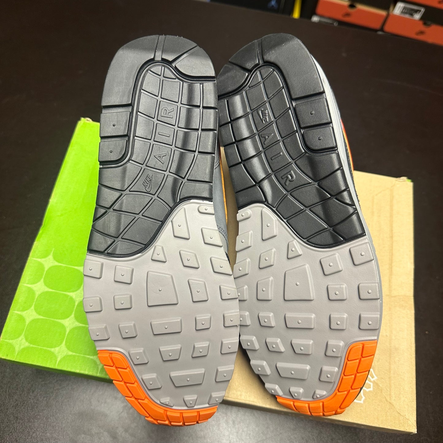 Nike Air Max 1 HUF Brilliant Orange