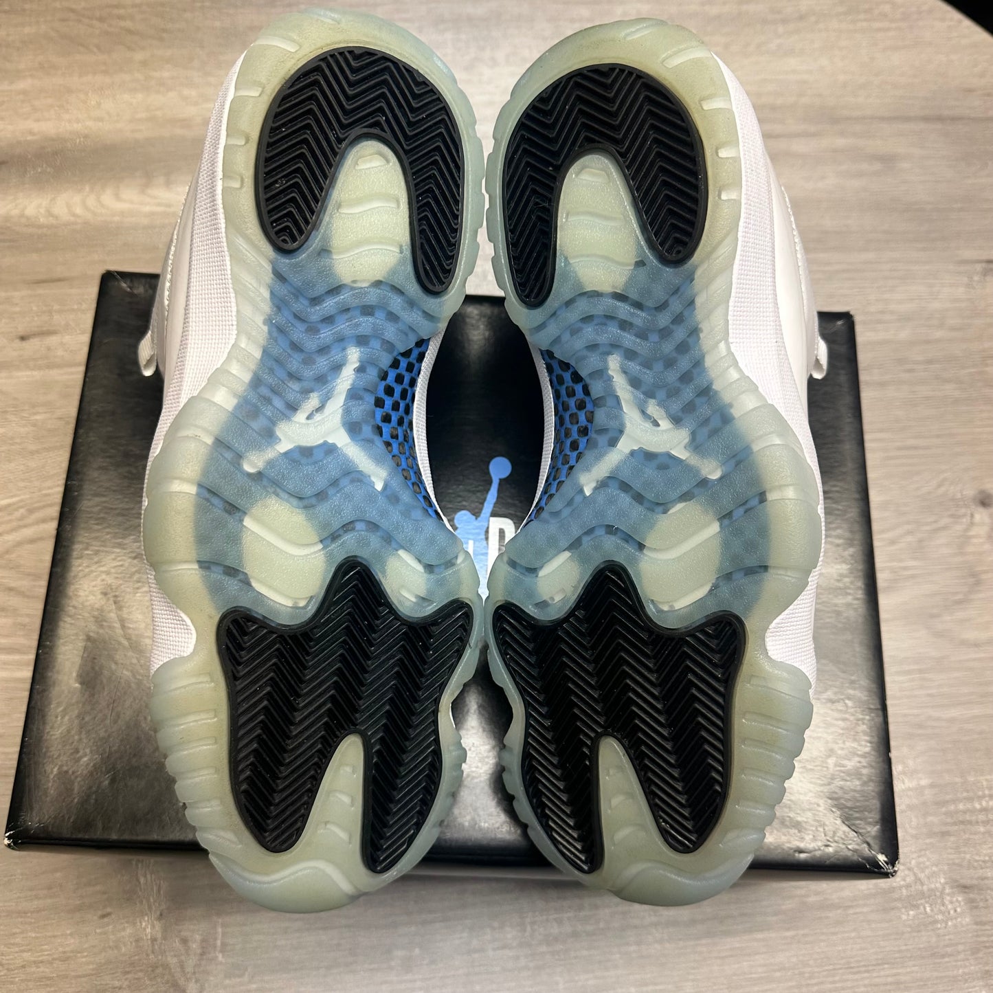 Jordan 11 Retro Low Legend Blue (Pre-Owned) (8)