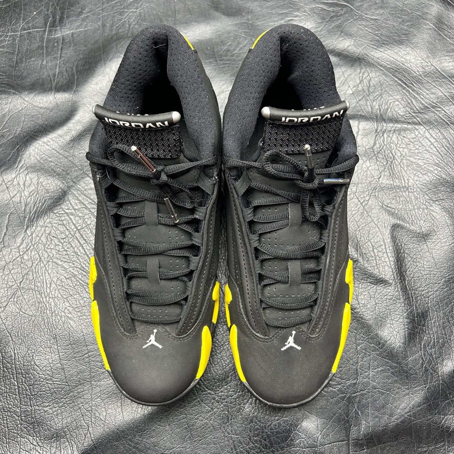 Jordan 14 Retro Thunder (Pre-Owned) Size 9