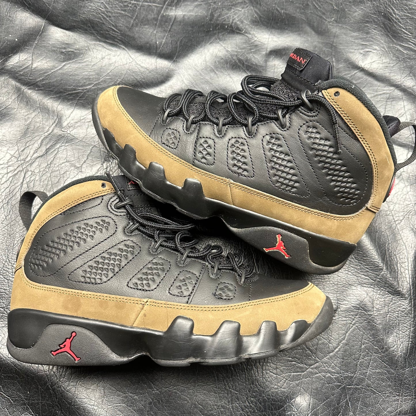 Jordan 9 Retro Olive (Pre-Owned) (7.5) *NO BOX*