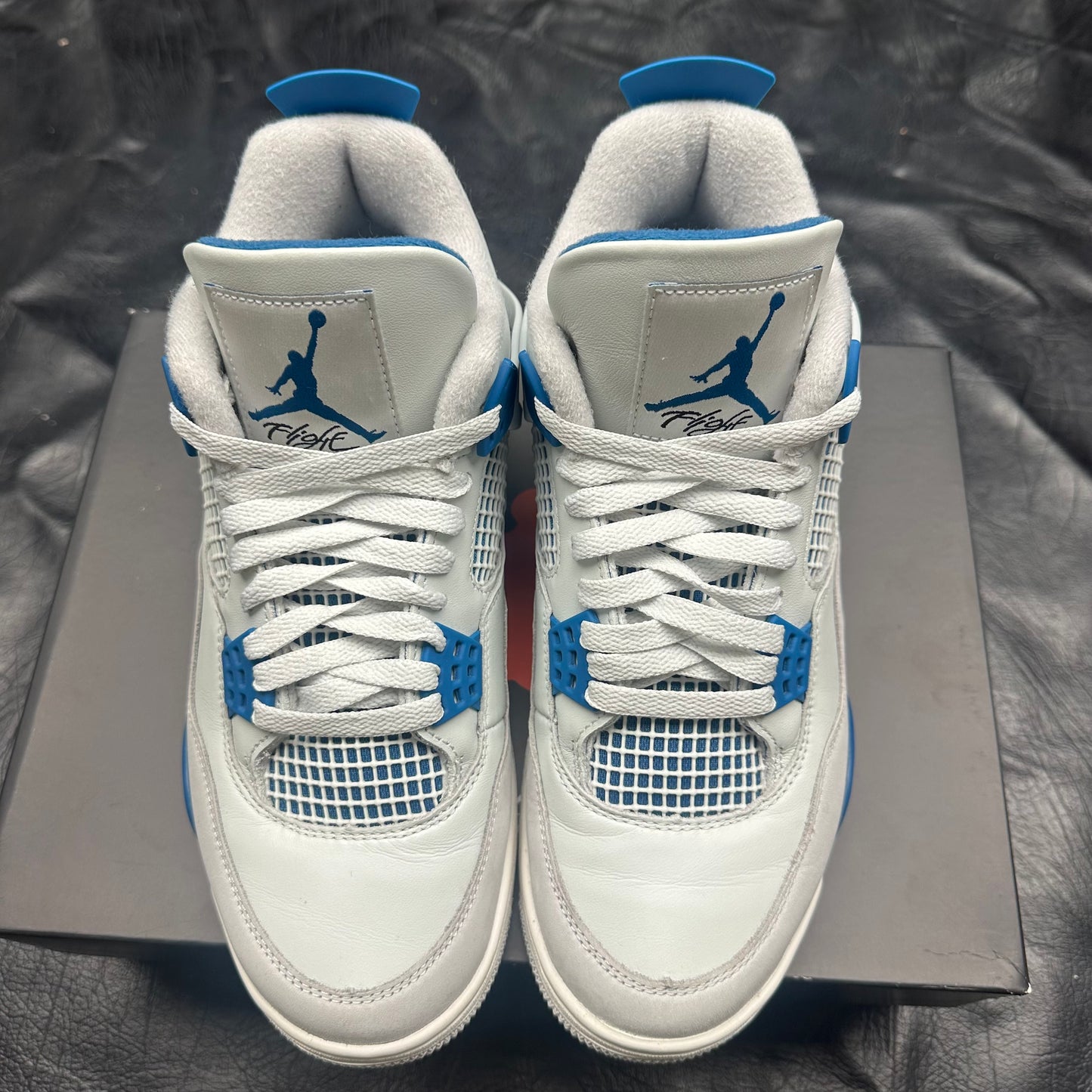 Jordan 4 Retro Military Blue (Pre-Owned) (8.5)