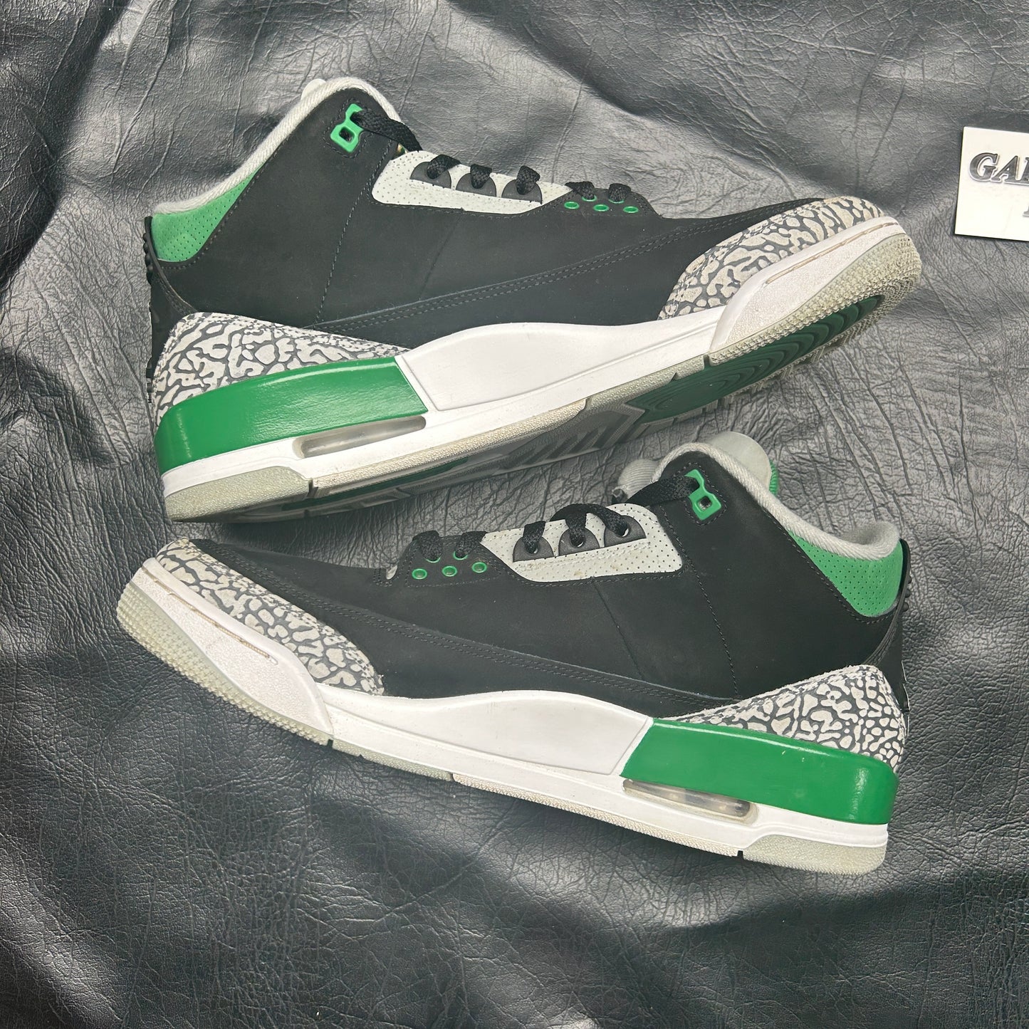 Jordan 3 Retro Pine Green (Pre-Owned) Size 12