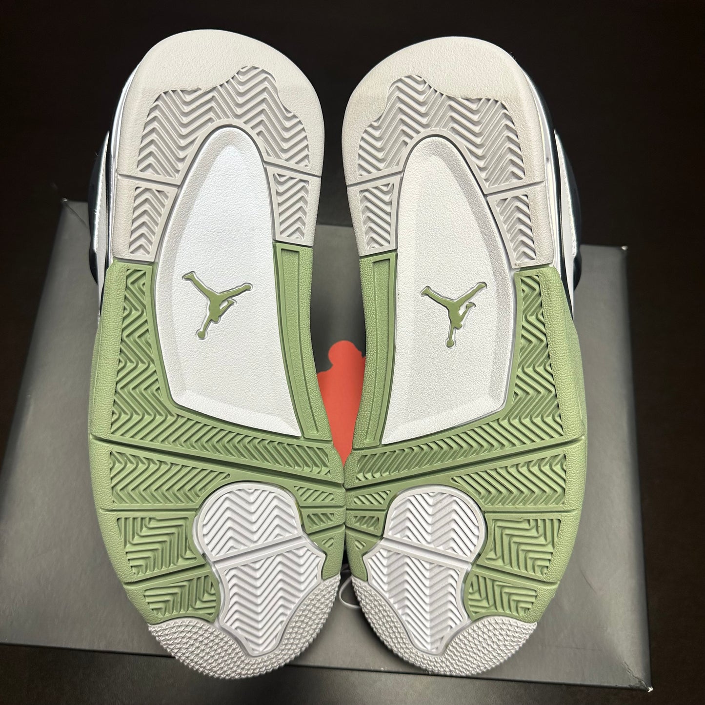 Jordan 4 Retro Seafoam (W)