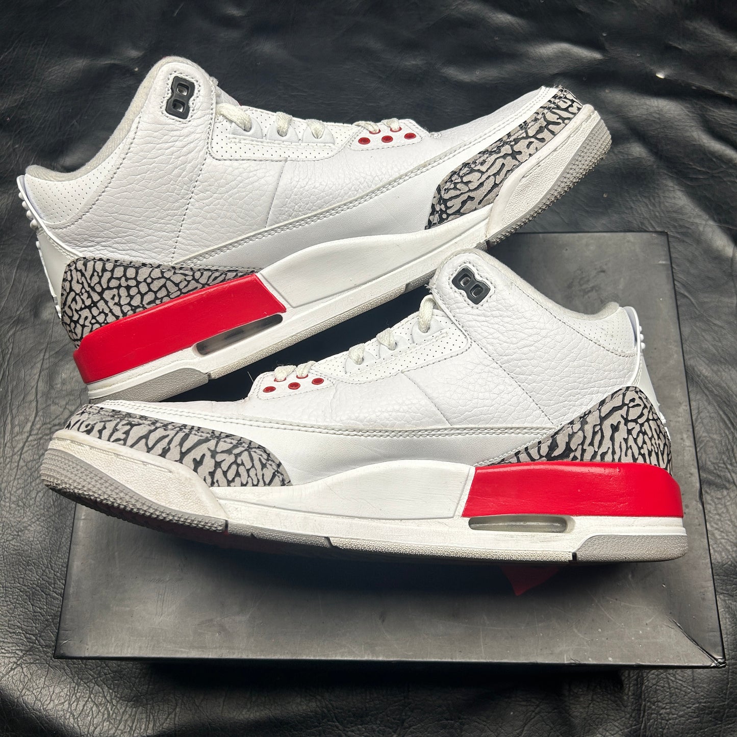 Jordan 3 Retro Hall of Fame (Pre-Owned) Size 11