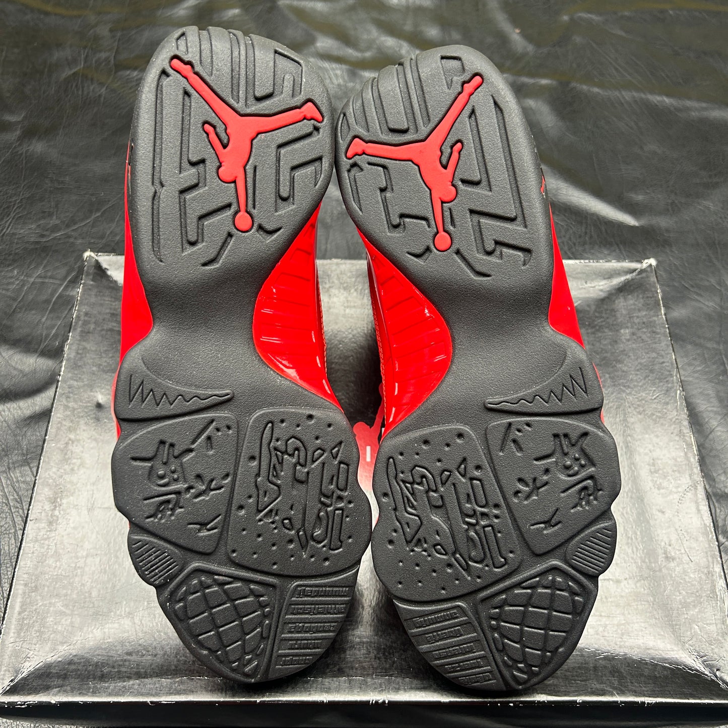 Jordan 9 Retro Chile Red (Tried On) (10.5)