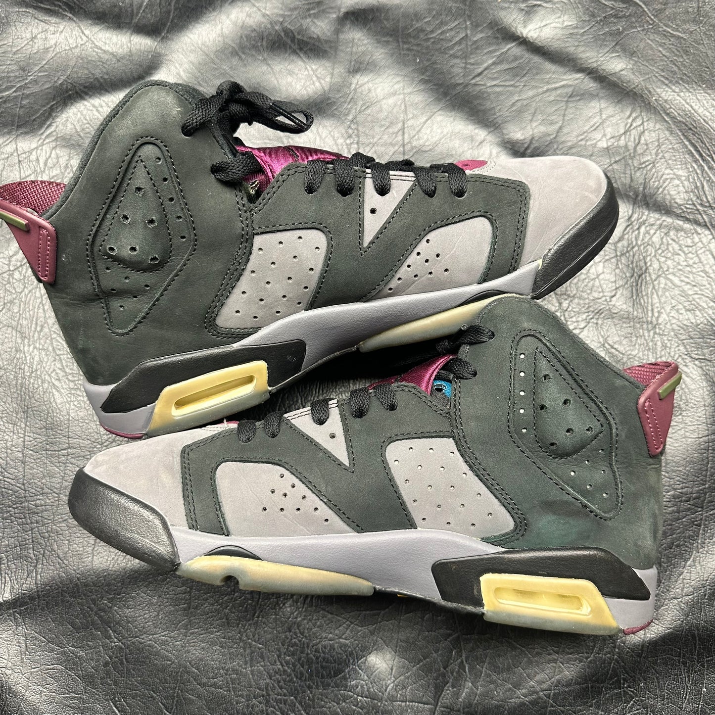 Jordan 6 Retro Bordeaux (Pre-Owned) (7Y) *NO BOX*