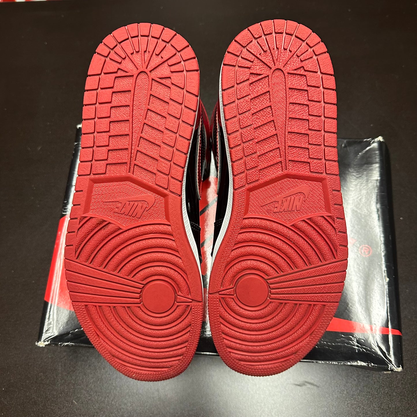 Jordan 1 Retro High Patent Bred (Pre-Owned) (10)