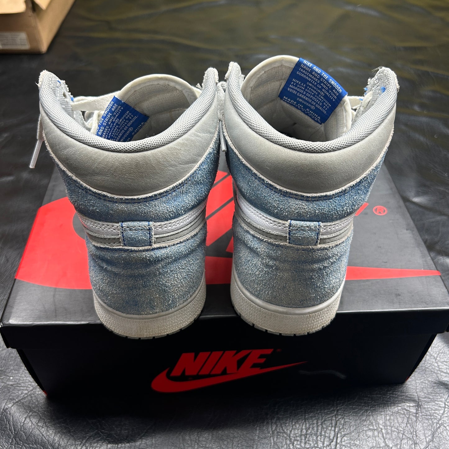 Jordan 1 Retro Hyper Royal (Pre-Owned) (8.5)