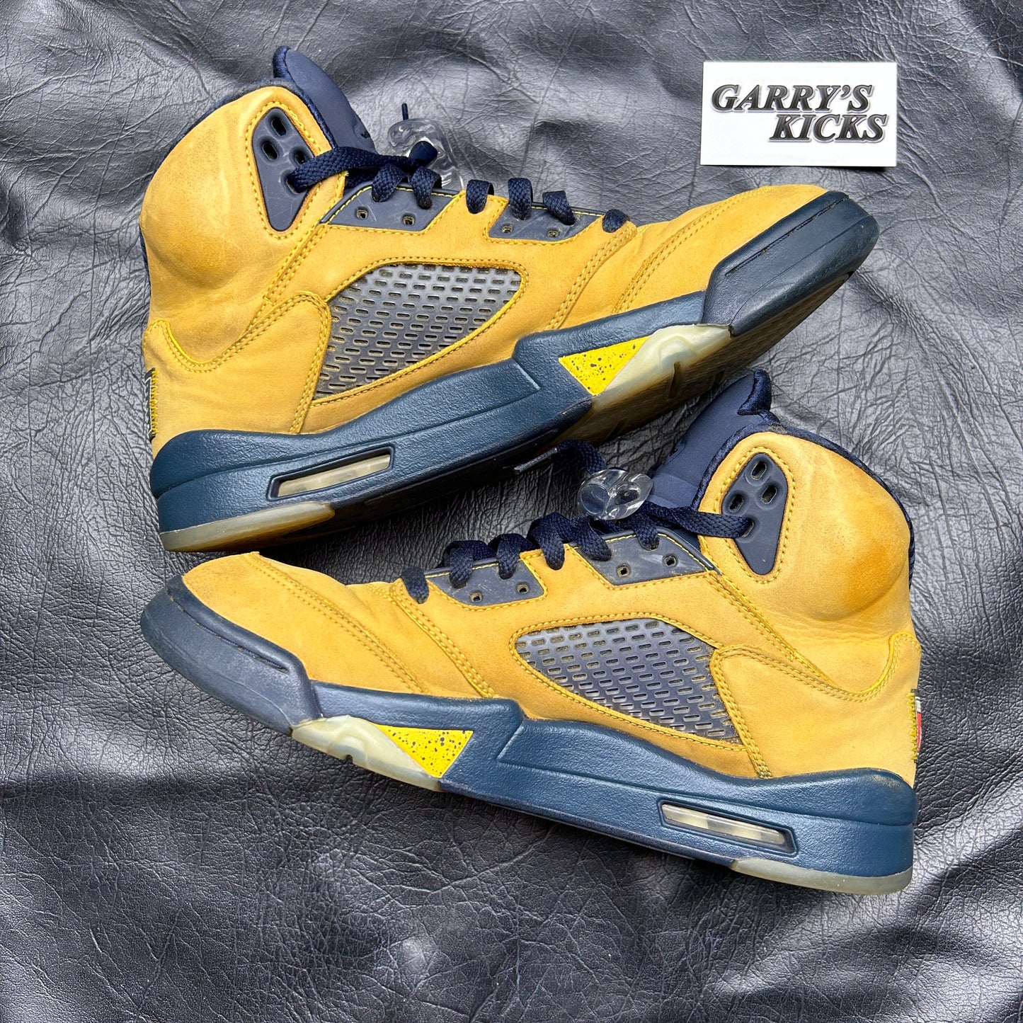 Jordan 5 Retro Michigan (Pre-Owned)