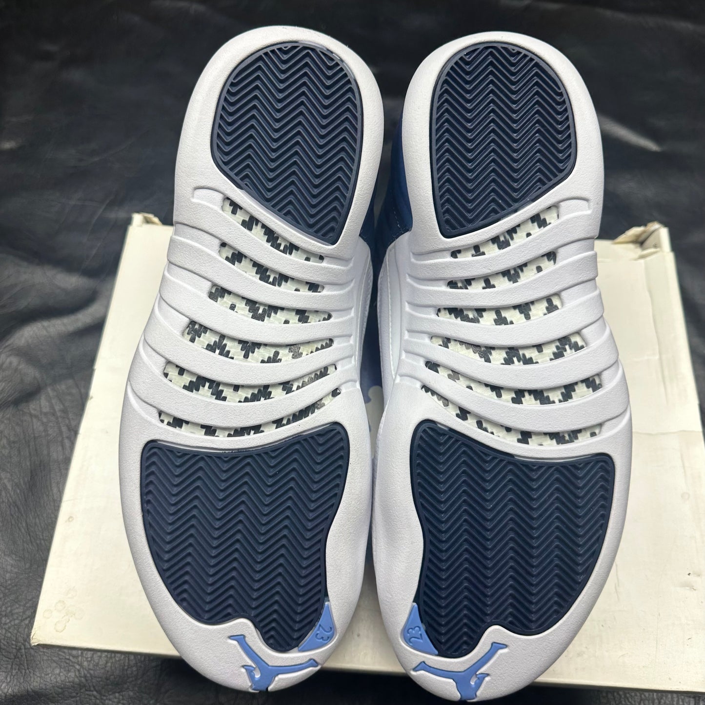 Jordan 12 Retro Indigo (Tried On) (10)