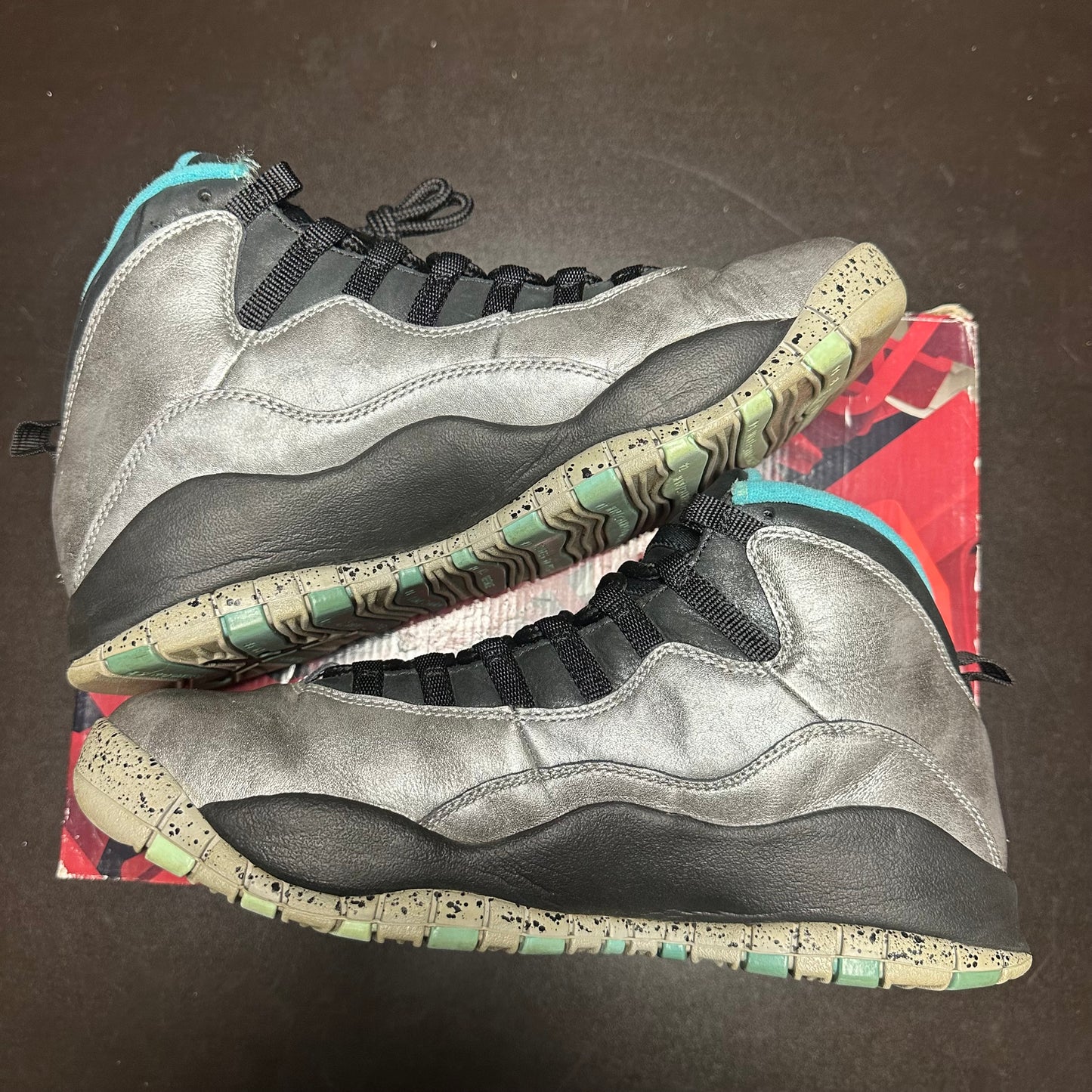 Jordan 10 Retro Lady Liberty (Pre-Owned) (9.5) *REPLACEMENT BOX*