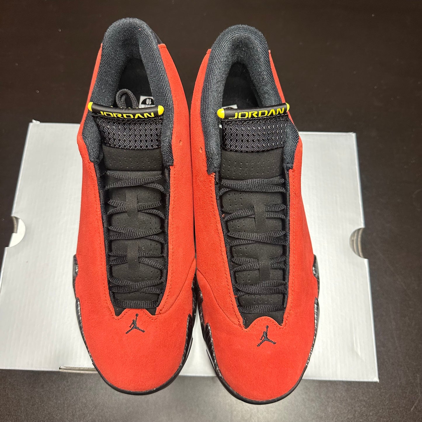 Jordan 14 Retro Ferrari