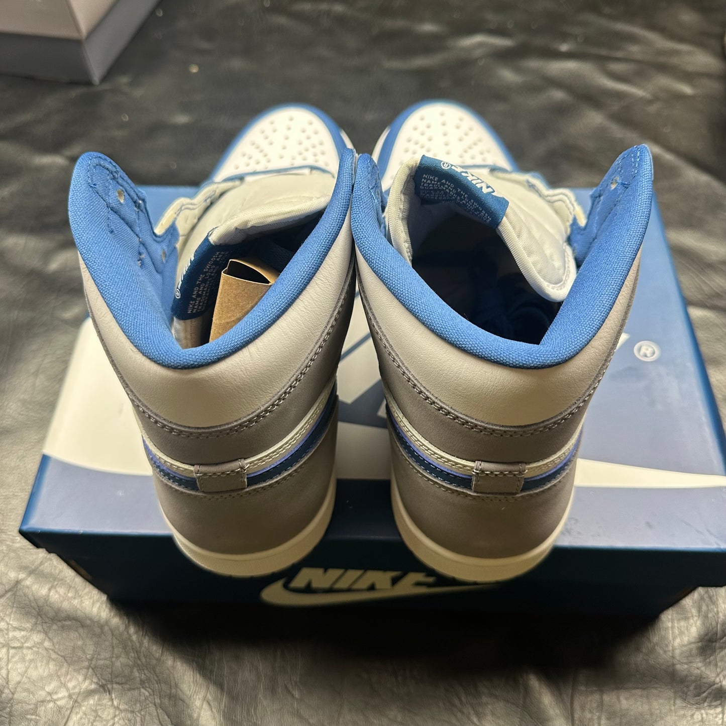 Jordan 1 Retro High True Blue