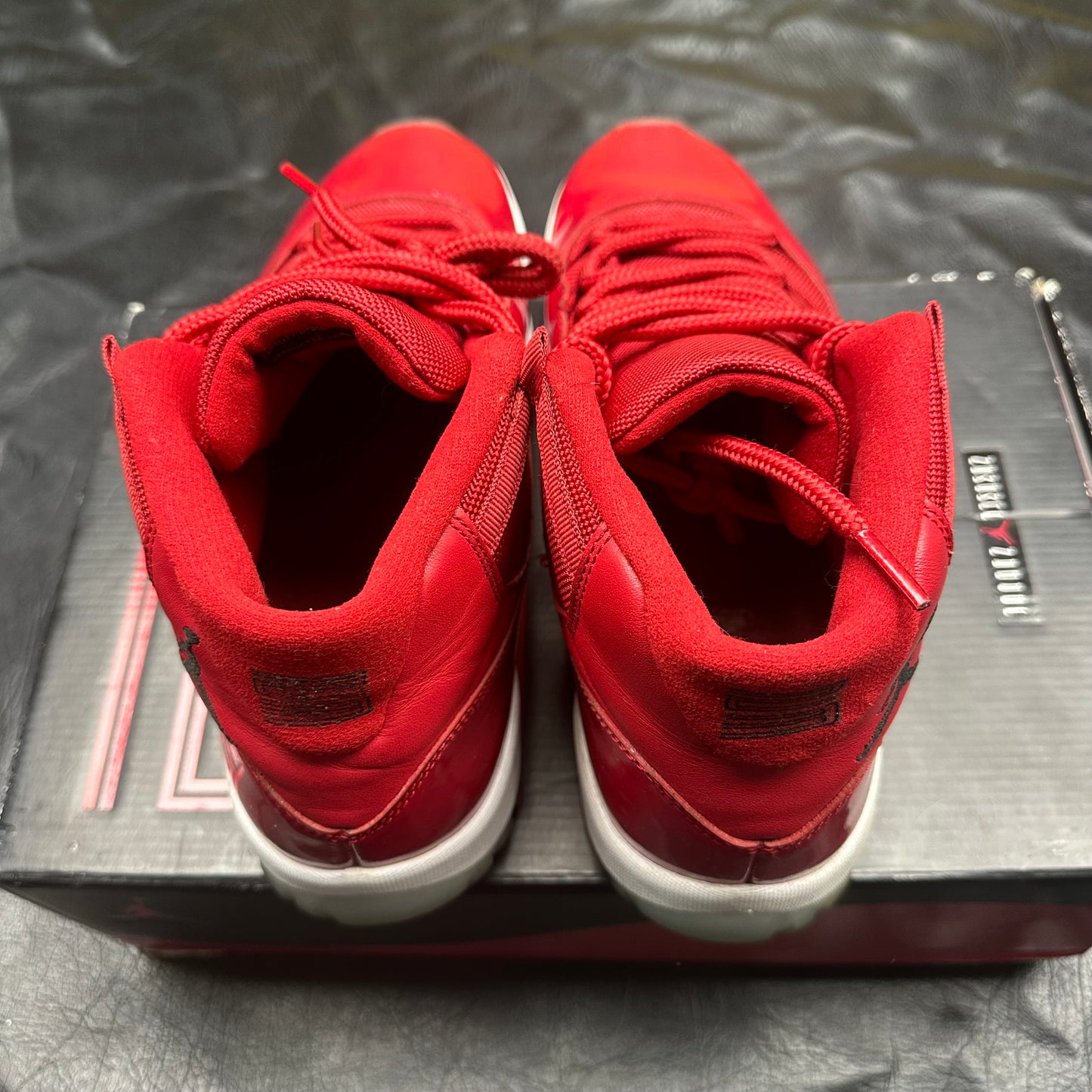 Jordan 11 Retro Win Like 96 (Pre-Owned) (11)