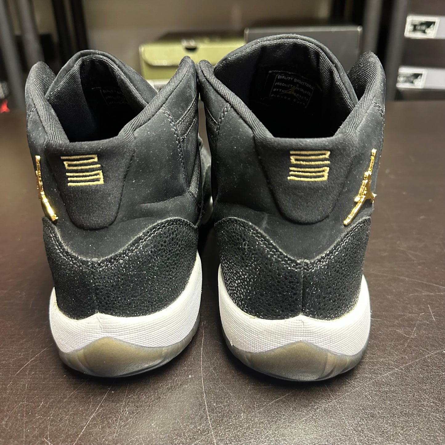 Jordan 11 Retro Heirness Black Stingray (GS) (Pre-Owned) (10.5) *NO BOX*