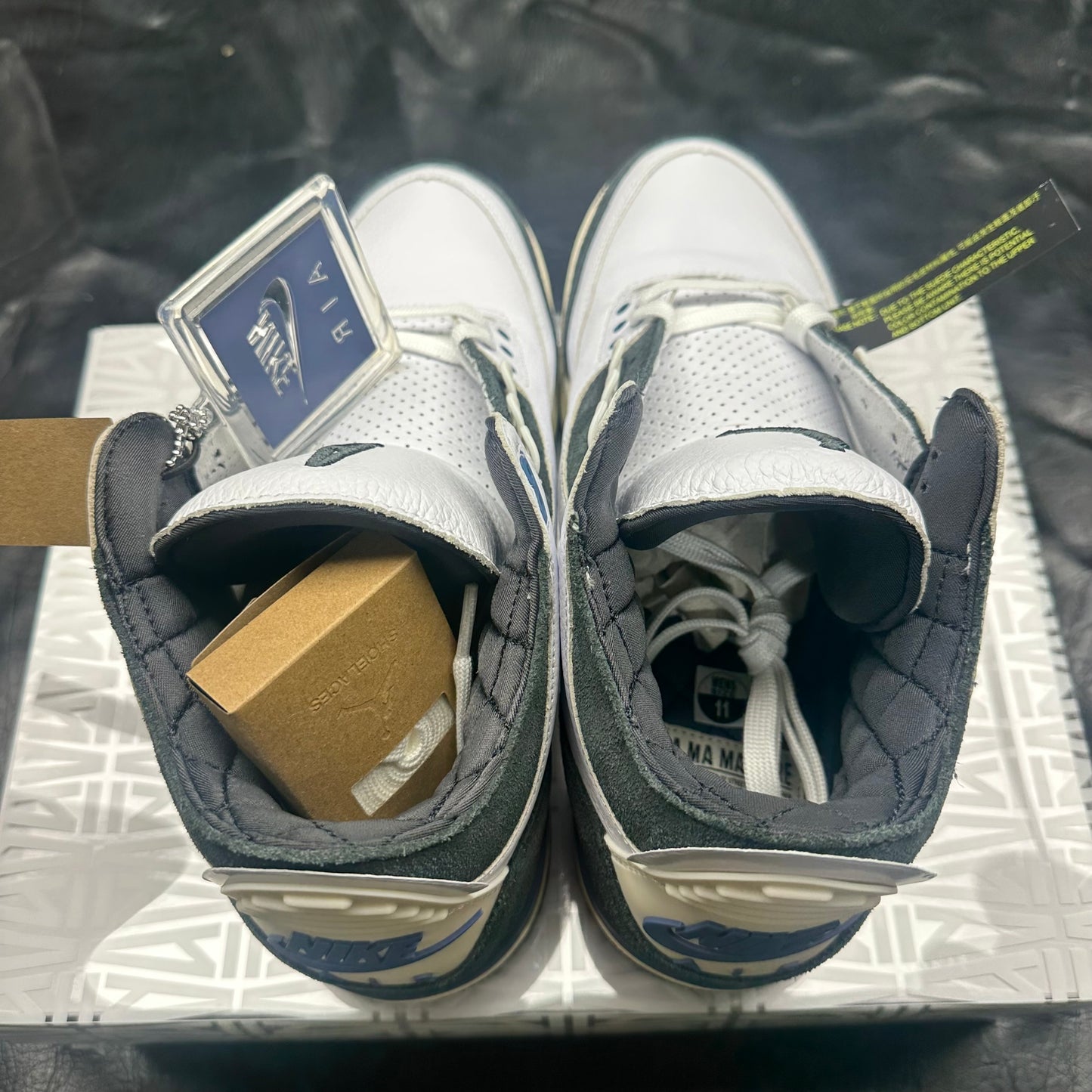 Jordan 3 Retro A Ma Maniere Diffused Blue