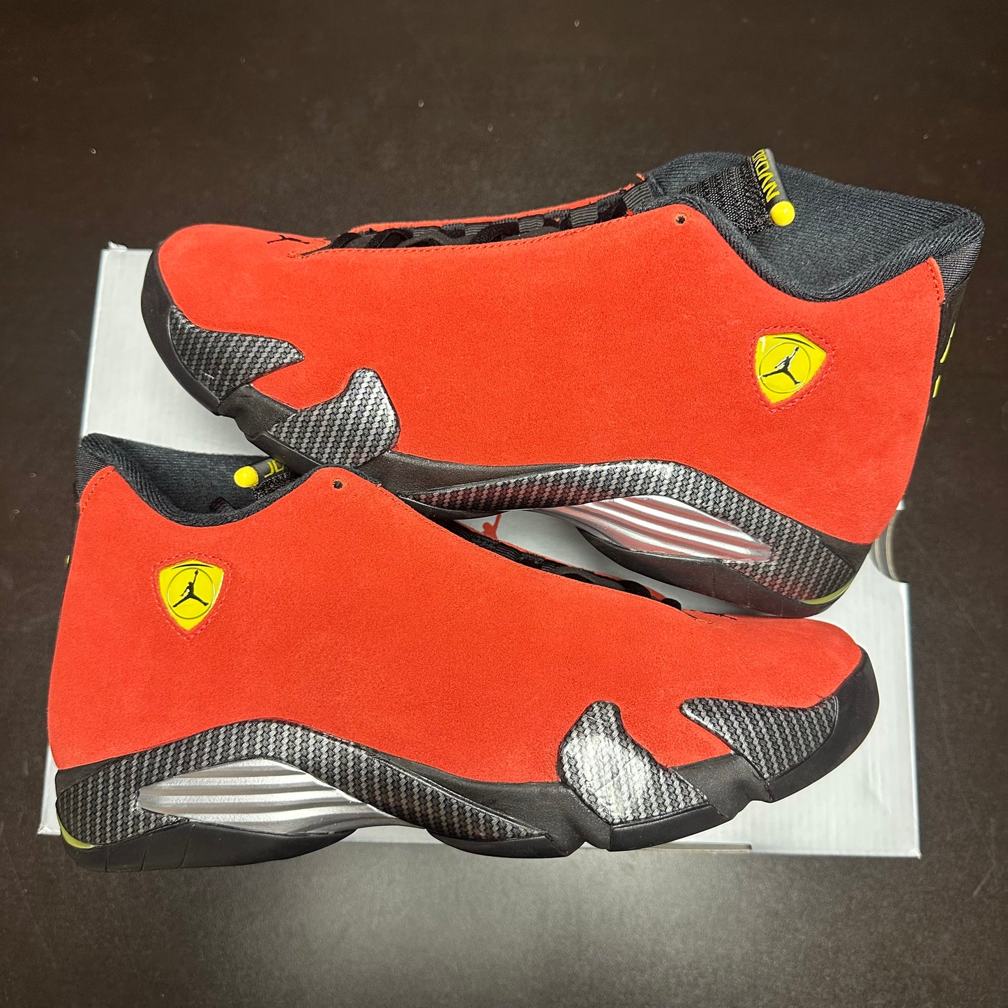Jordan 14 Retro Ferrari
