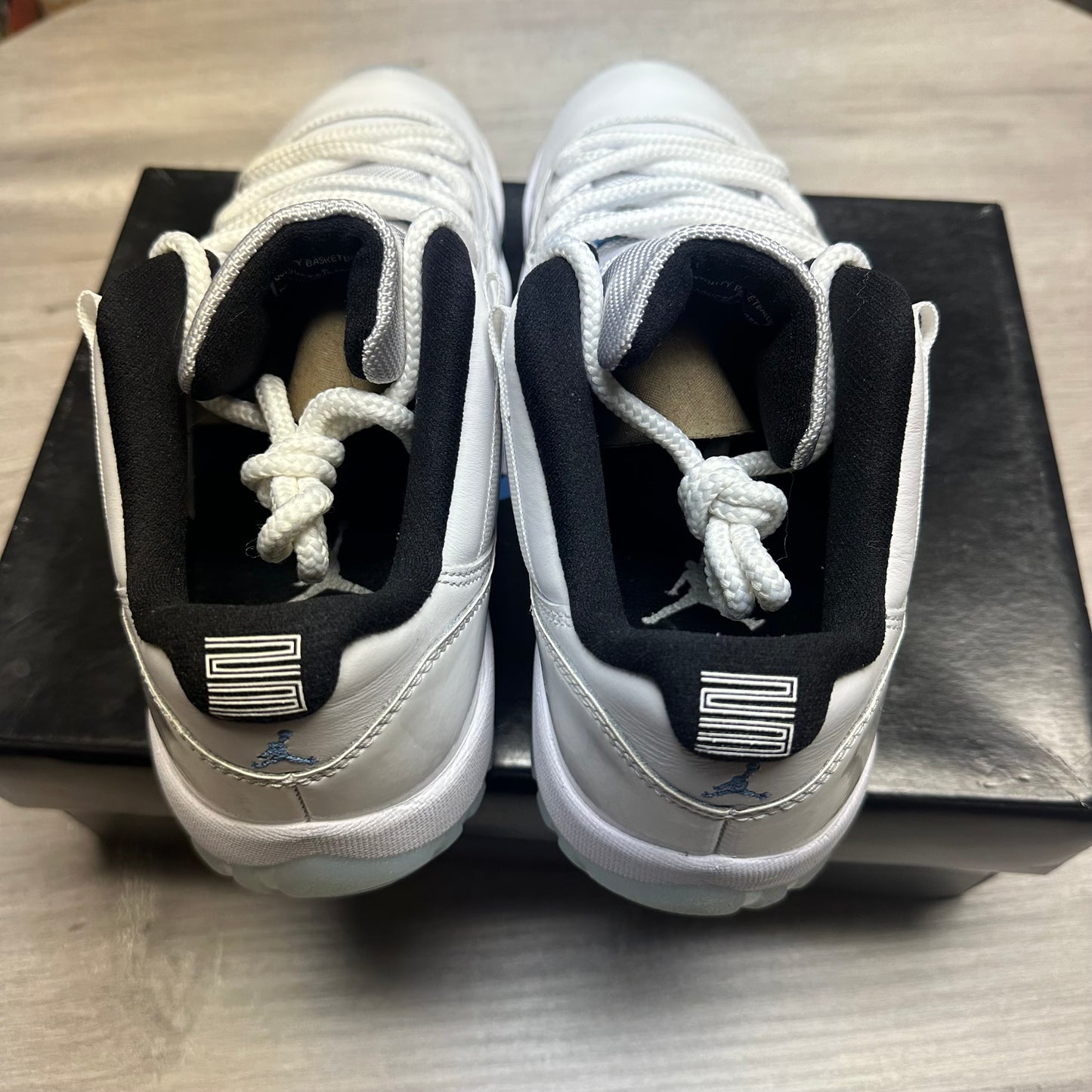 Jordan 11 Retro Low Legend Blue (Pre-Owned) (8)