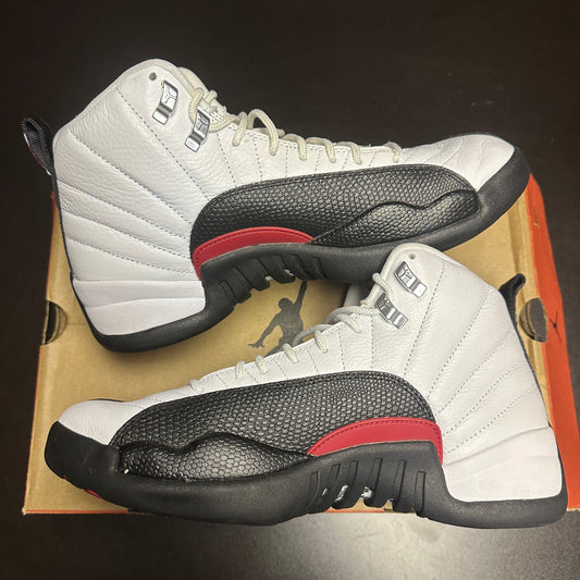 Jordan 12 Retro Taxi Flip (Pre-Owned) (9)