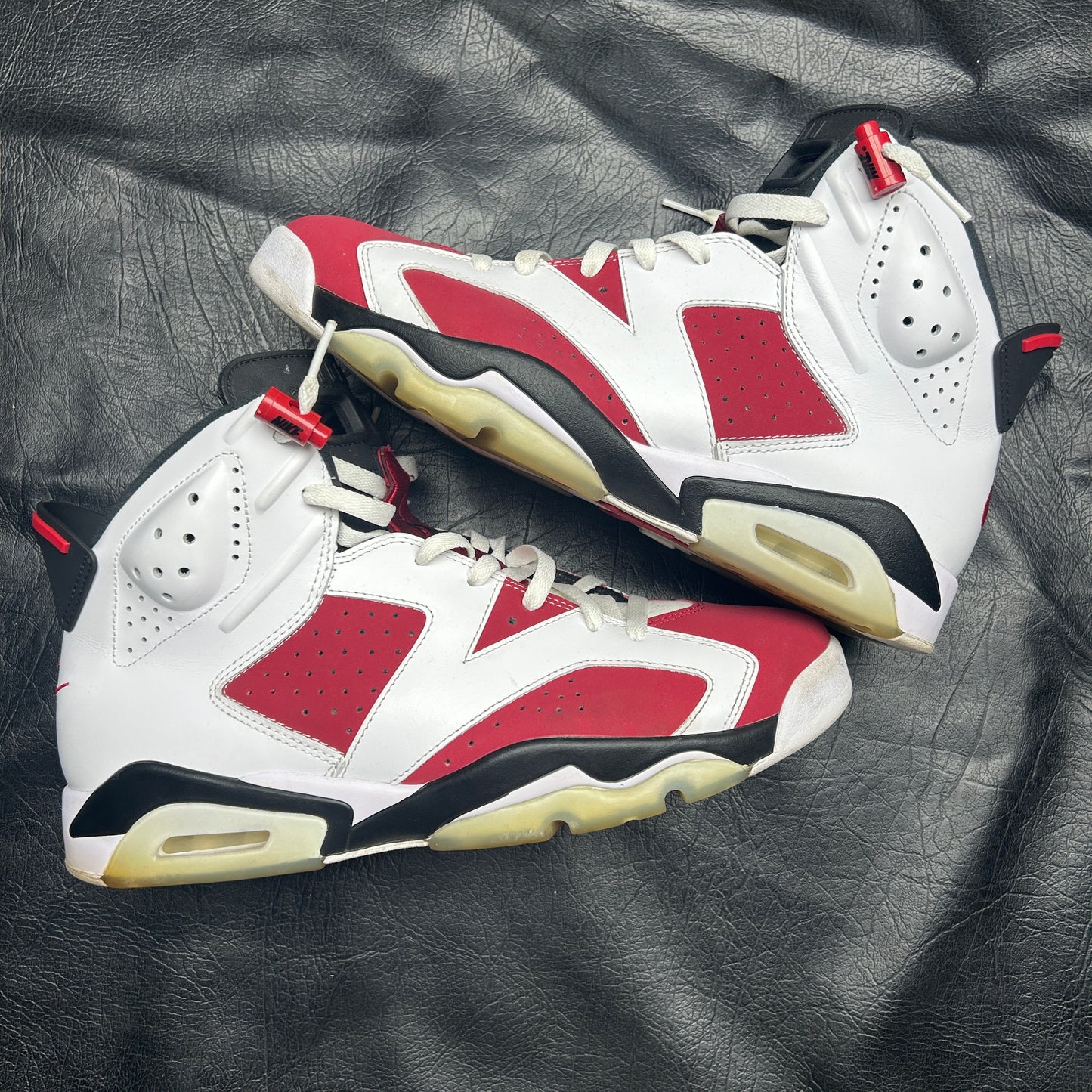 Jordan 6 Retro Carmine (2021) (Pre-Owned) Size 11.5