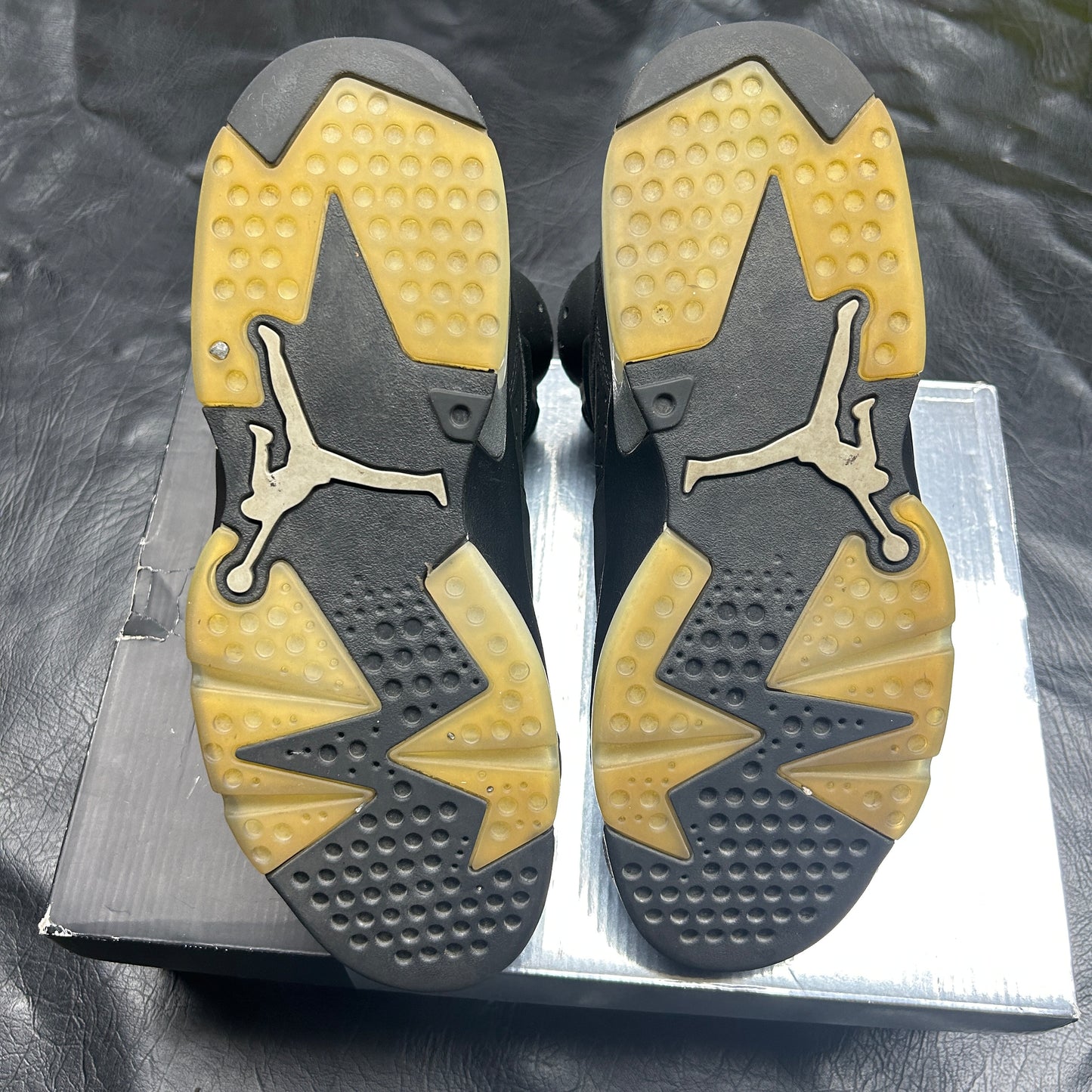 Jordan 6 Retro Chrome (Pre-Owned) (9)